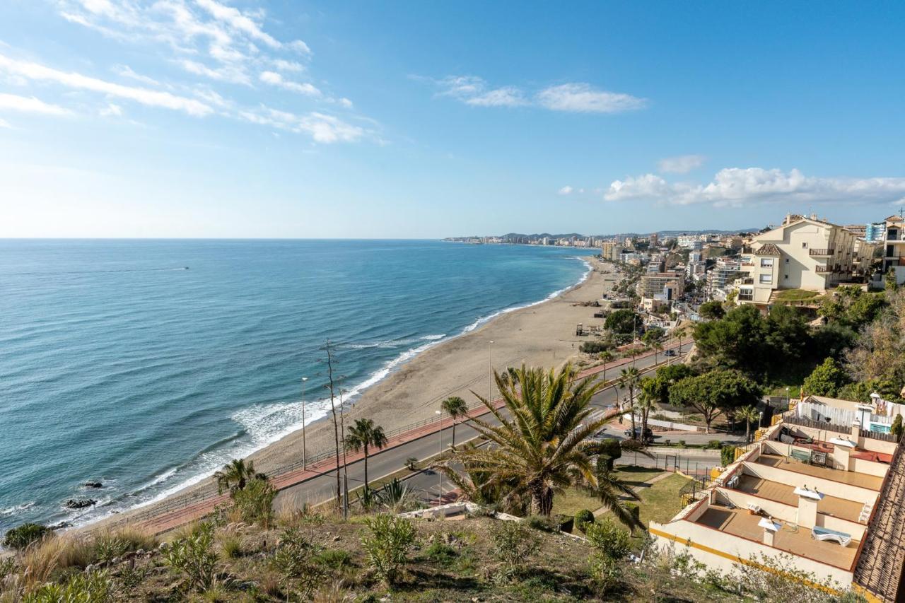 Beachside Retreat With Private Terrace Benalmádena Exterior foto