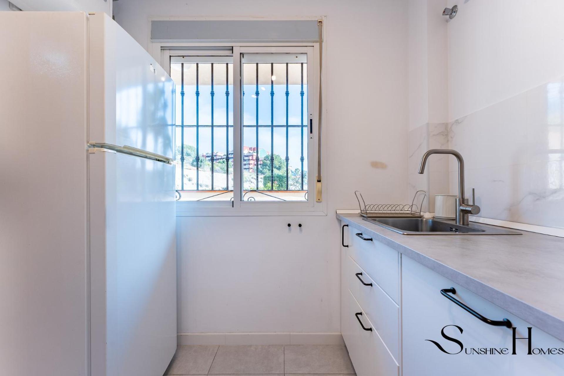 Beachside Retreat With Private Terrace Benalmádena Exterior foto